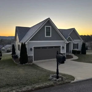 Home with a new roof provided through roof financing.